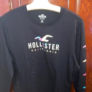 Medium black reflective hollister Long sleeve